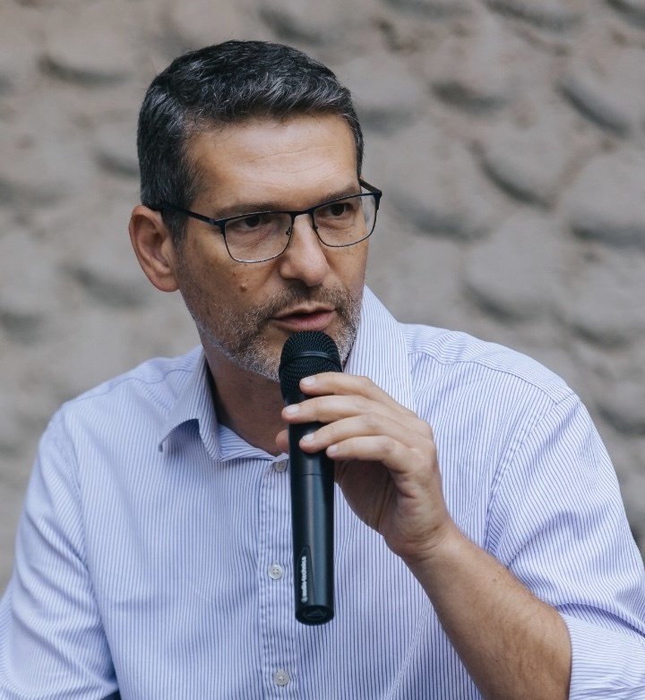 Profile picture of Andy David